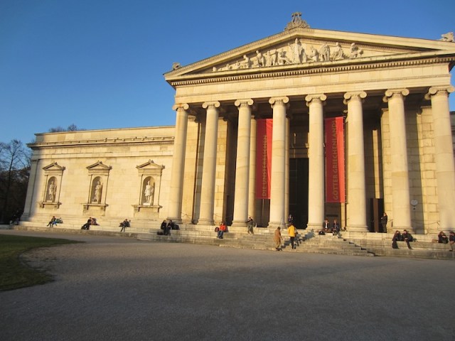 The area in front of this building was one of the central parade grounds during the Nazi regime. Now it’s a place for sunning oneself.