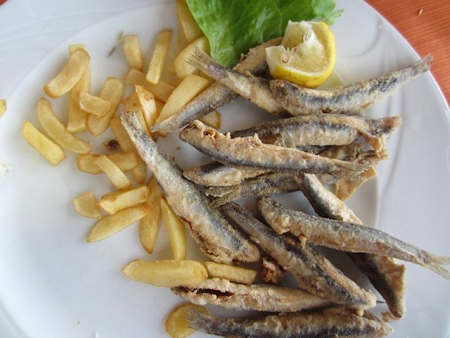 The local equivalent to English whitebait.