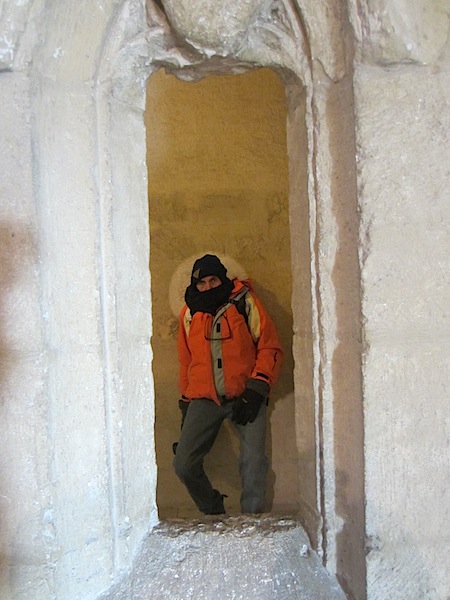 Taking advantage of a single beam of sunlight. 