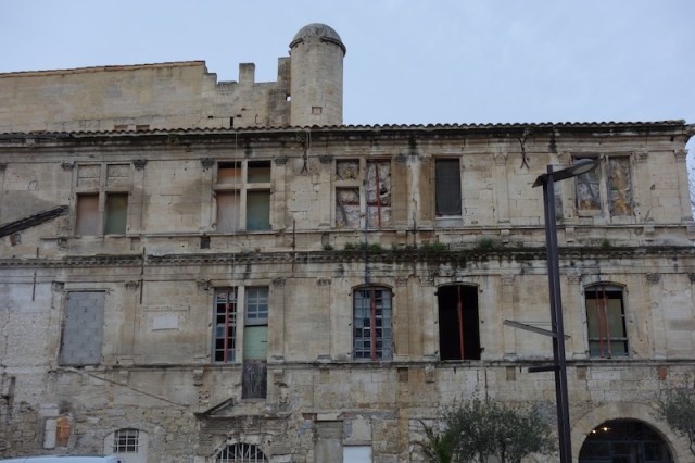 Abandoned merchant house.
