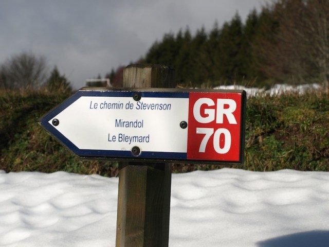 Trail sign in Chasserades
