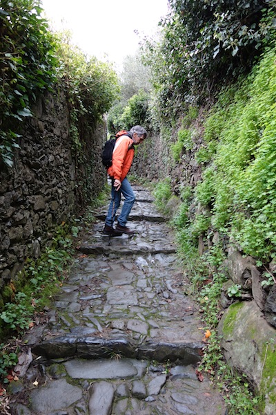  I’m going up crab-like because the paving stones here were very slippery. 