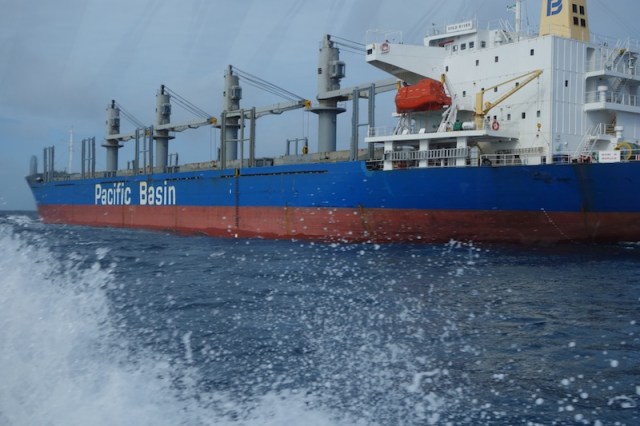 Approaching M.V. Gold River 