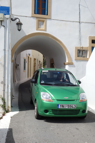 One-way main thoroughfare through Chora. 