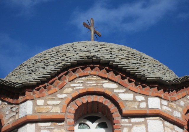 Curved lines of a church stone roof, worthy of a high commendation