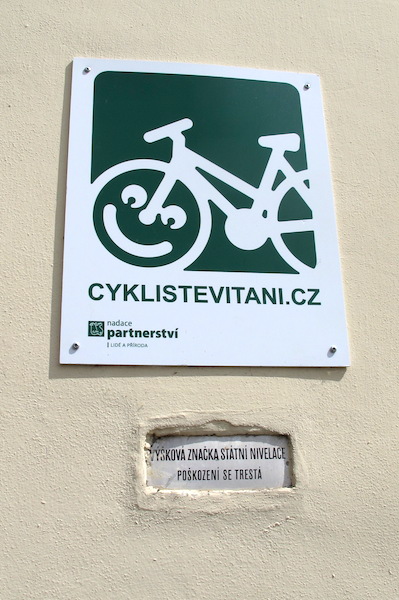 The logo to look for. 