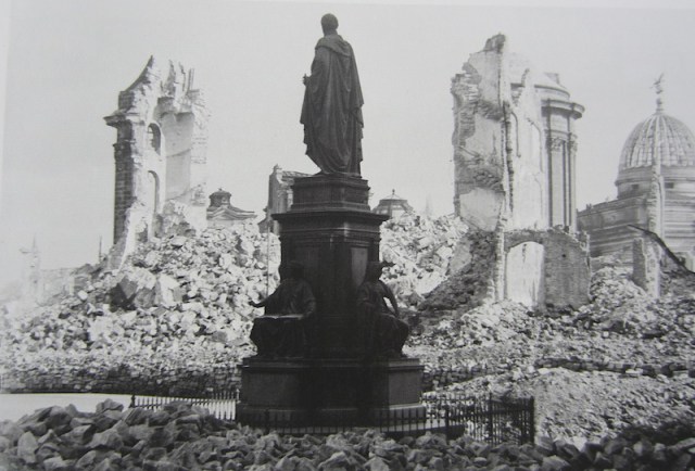 King Frederick August ll looking over his ruined city. View across Neumarkt to the ruined Frauenkirche. Image from Bundesarchive via Wikipedia. 