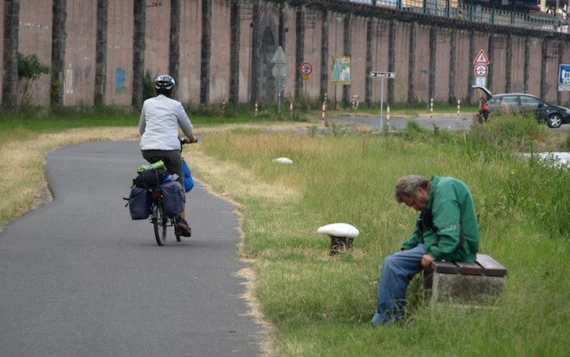 On the bike path coming into Roudnice and a sleeping beauty. I know how it feels, mate! 