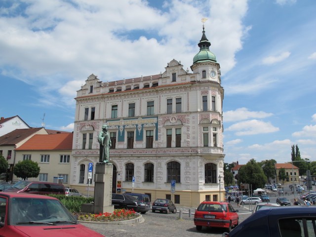 Busy main square Roudnice.
