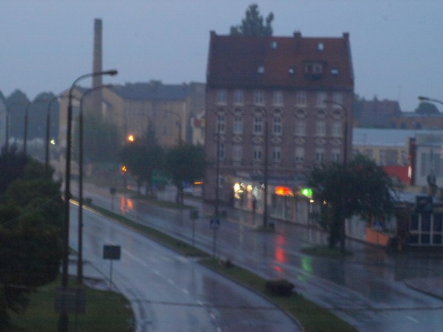 The view from our hotel window early this morning. Fortunately the weather cleared by the time we were ready to go. 
