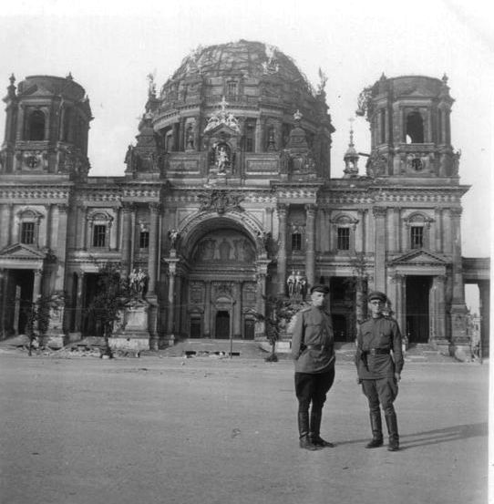 The cathedral after the Soviet conquest in 1945. Image from German Federal Archives via Wikipedia. 
