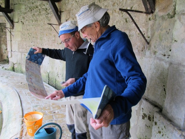 Yves showed more than a passing interest in my writings and because he was so interested I recorded our visit to the lavoir on the spot.