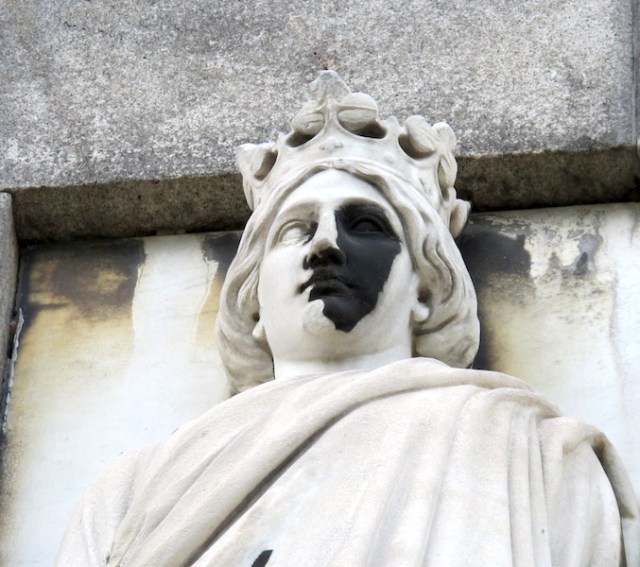 Detail of one of the Glyptotek ladies. 