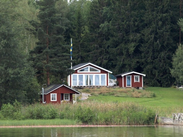 The summerhouse on Javeron Island. 