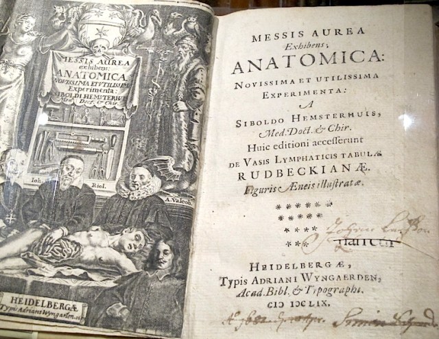 A book on display showing how dissections were done. 