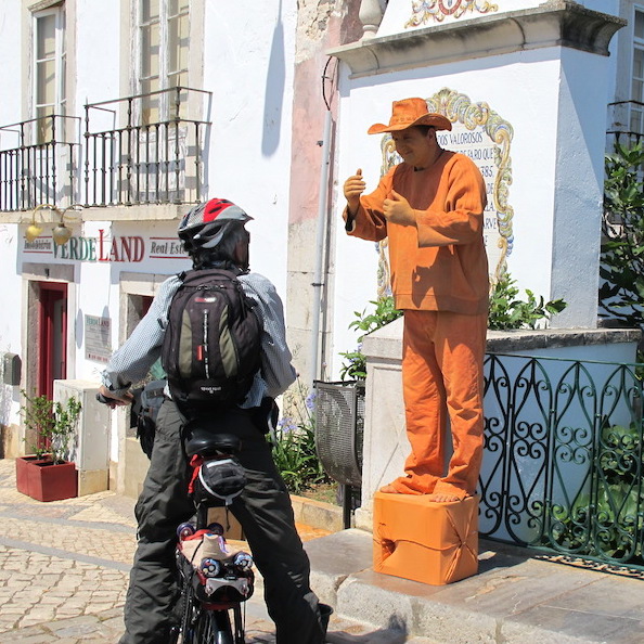 Asking a local for directions. It cost me half a Euro. 