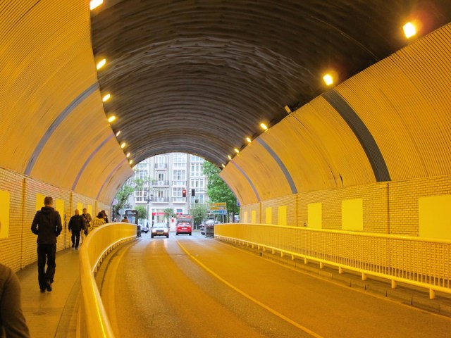 Tunnel in Santander during the week. 