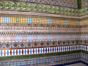 The tiled vestibule of the old ceramics factory. There is a door on the right and it is shown in the next photograph. Enlarge this image and look into the tile patterns. 