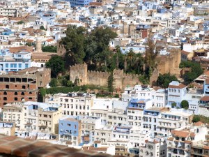 A zoom view of the Kasbah in the middle of the town. 