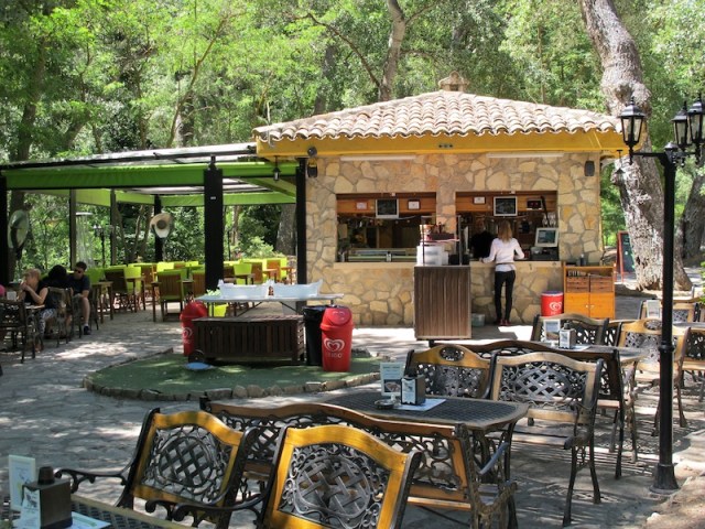  Terraza del Jucar Café. 