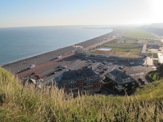 2015 image of Dieppe beachfront from the same vantage point as the previous images. 