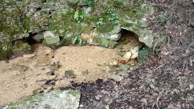 Author Point at Seven Springs where the River Thames starts. Image credit: In the public domain thanks to photographer Wen D House. Via Wikipedia. 