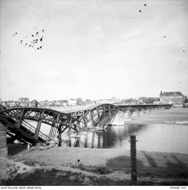 16 Destroyed Arnhem bridge